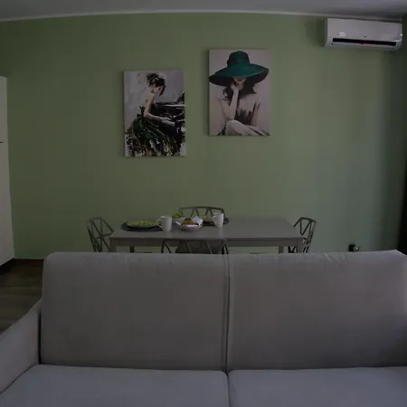 Appartement Solferino Light & Space: Elegante Bilocale In Centro